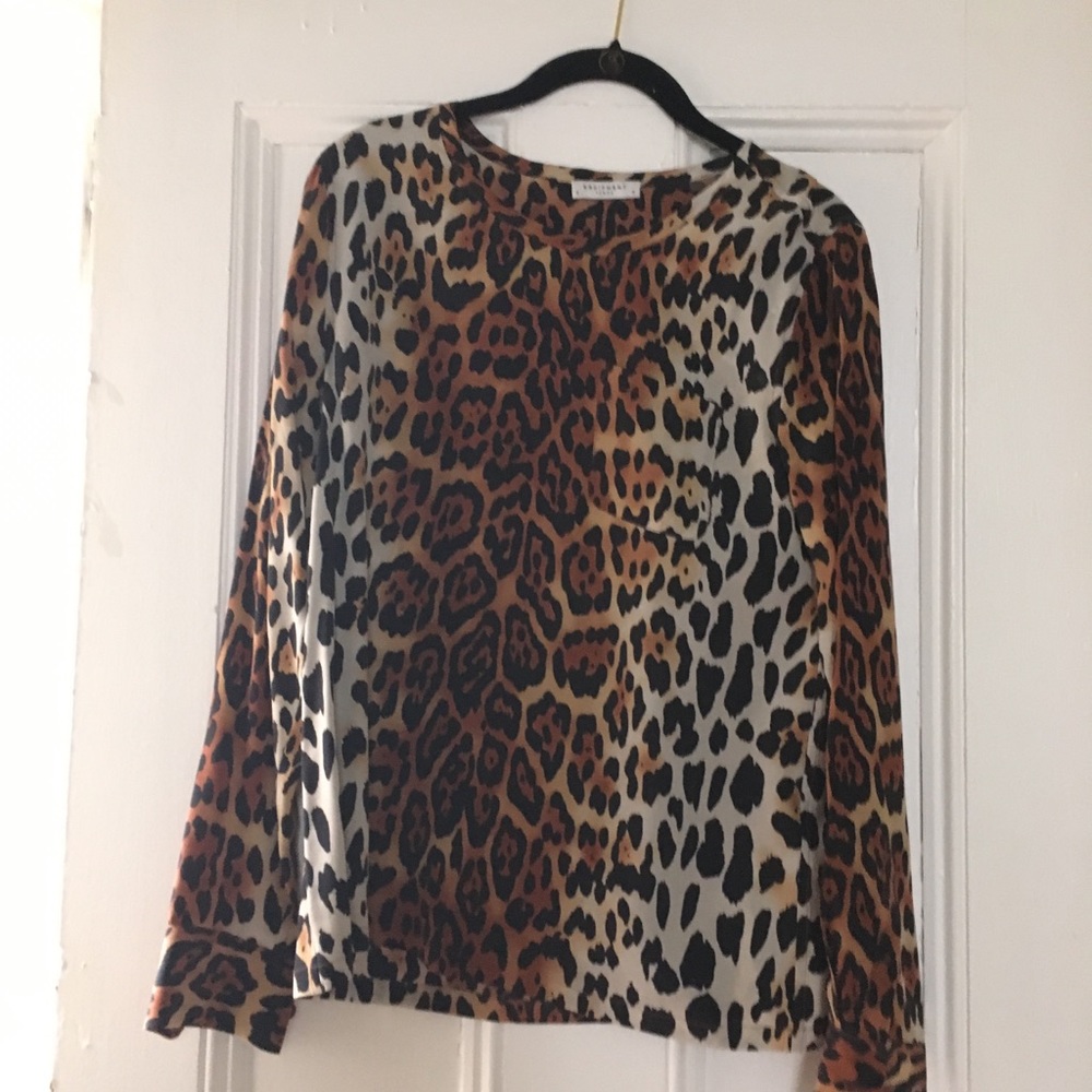 Equipment blouse